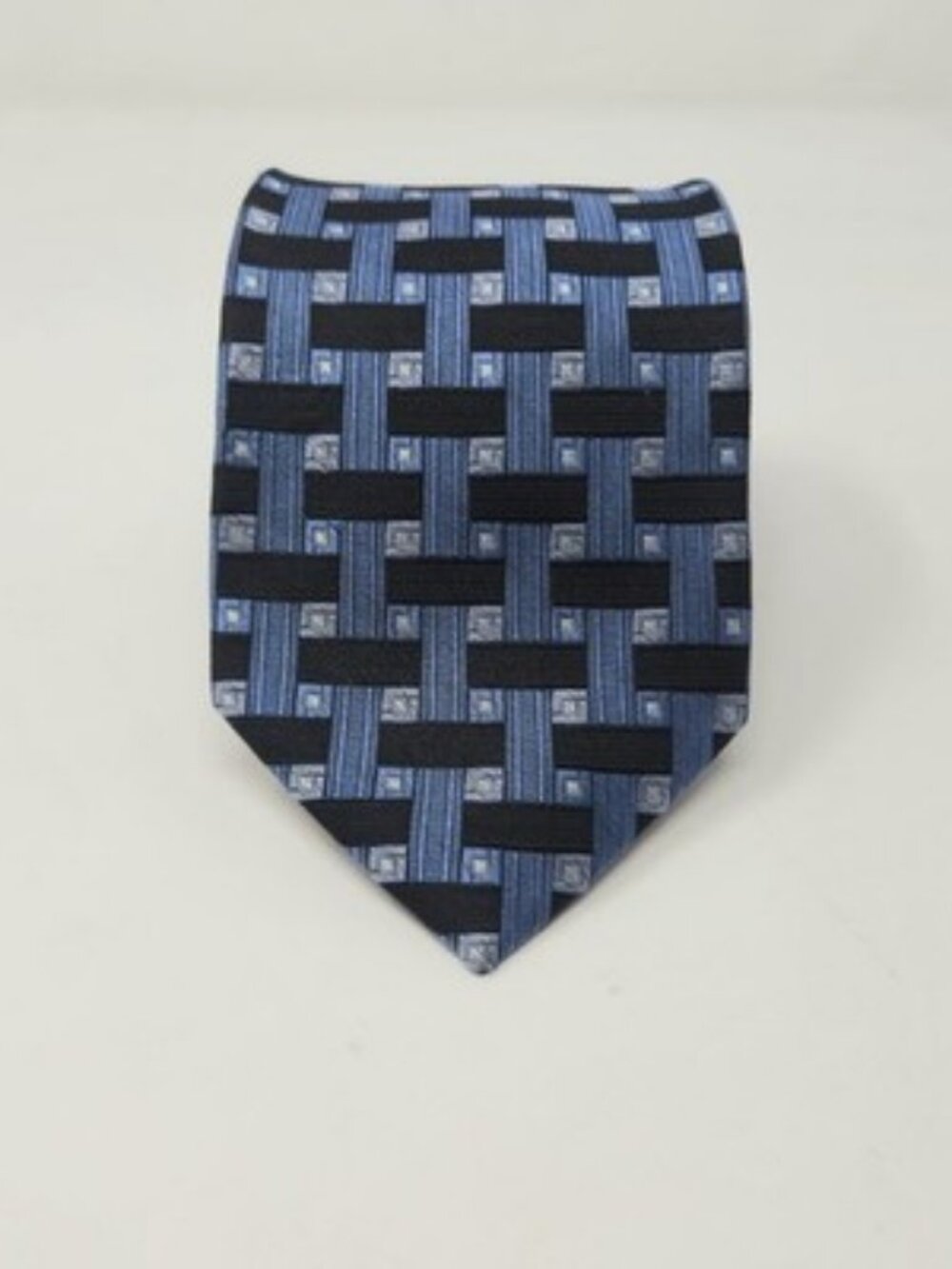 Peter Millar Hand Folded 100% Silk Tie Blue Black Geometric Woven Mens Necktie